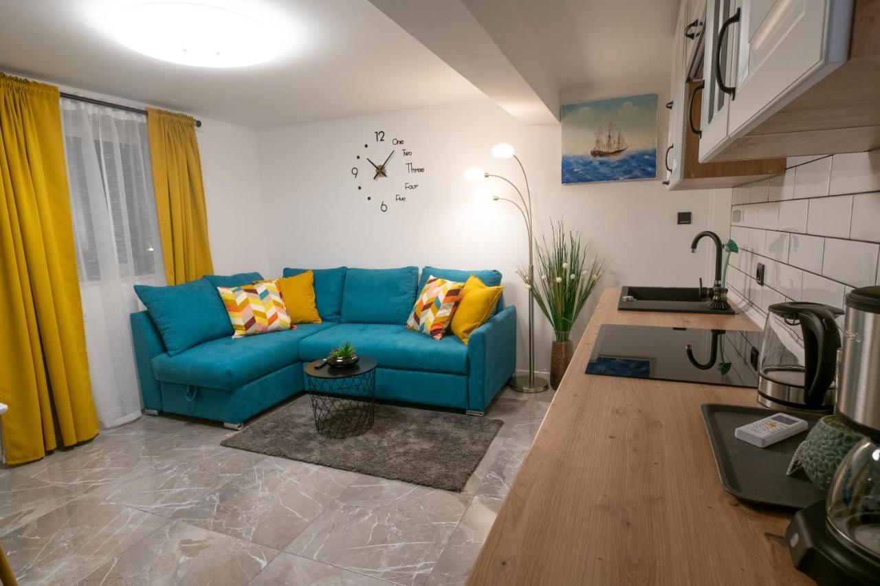 Apartments Mila 클레노비차 외부 사진