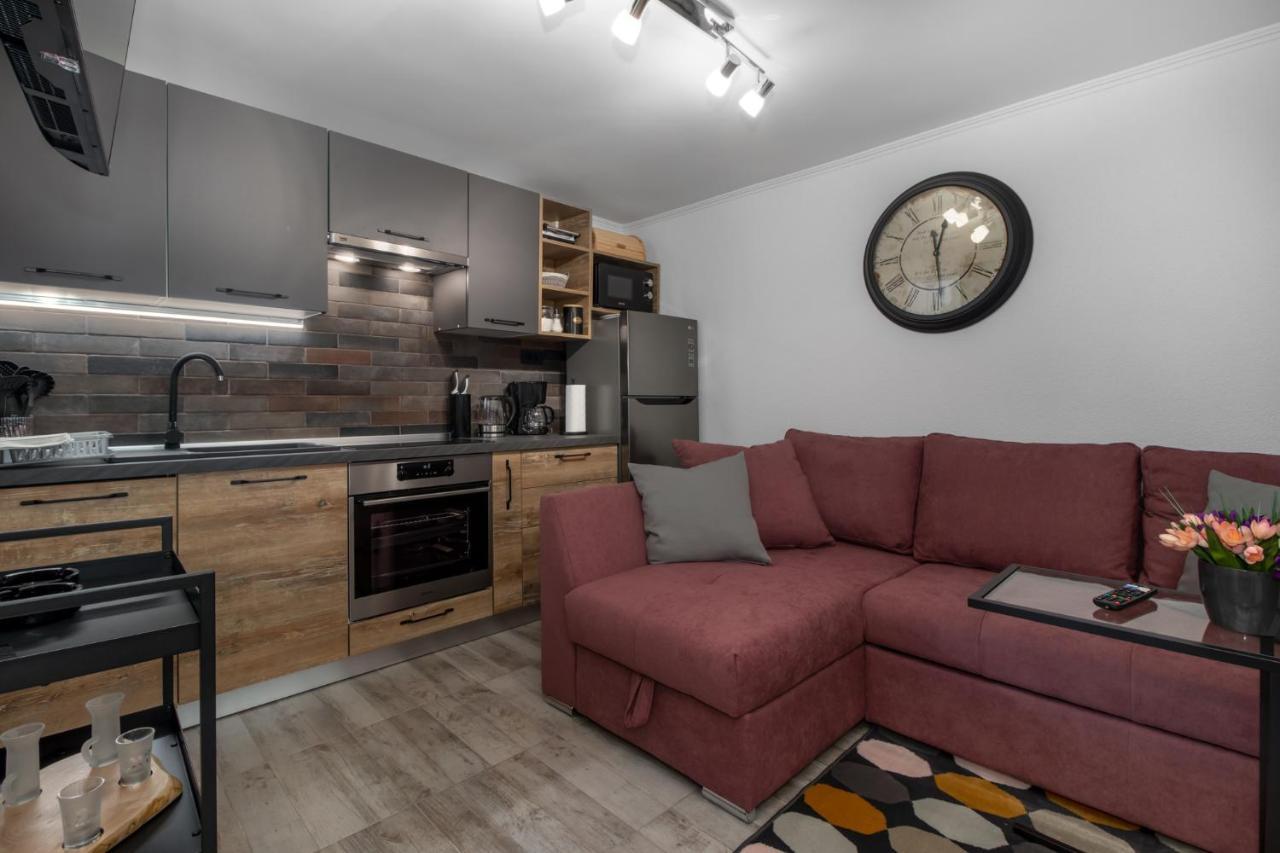 Apartments Mila 클레노비차 외부 사진